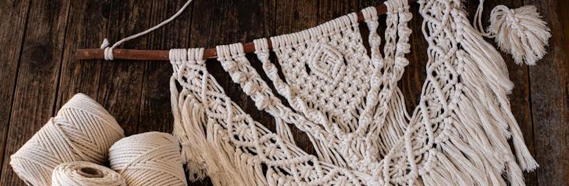 How to Macrame? guide cover image