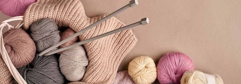 How to Start Knitting Like a Pro guide cover image